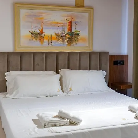 Semajo Hotel 3*
