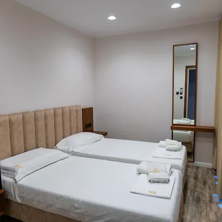 Otel Semajo 3*