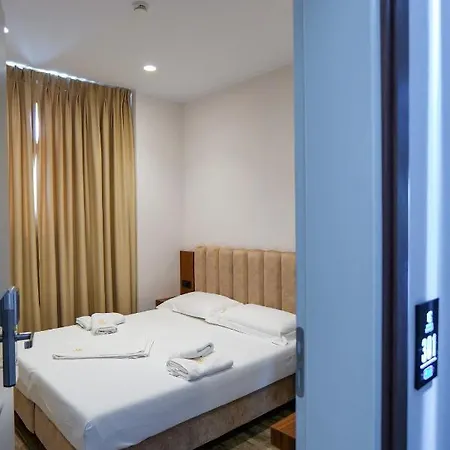 Semajo Otel