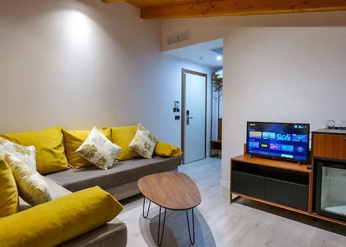 Semajo Hotel