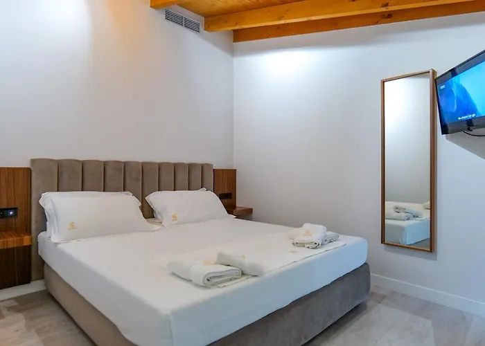 Semajo Hotel 3*