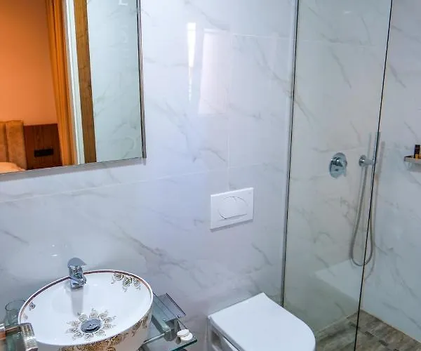 Semajo Hotel Vlorë