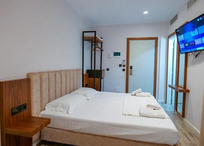 Semajo Hotel