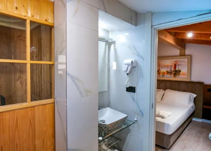 Semajo Hotel