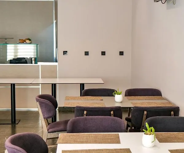 Hotel Semajo