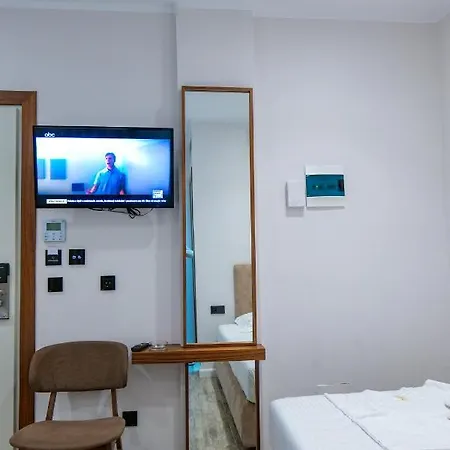 Semajo Hotel 3*