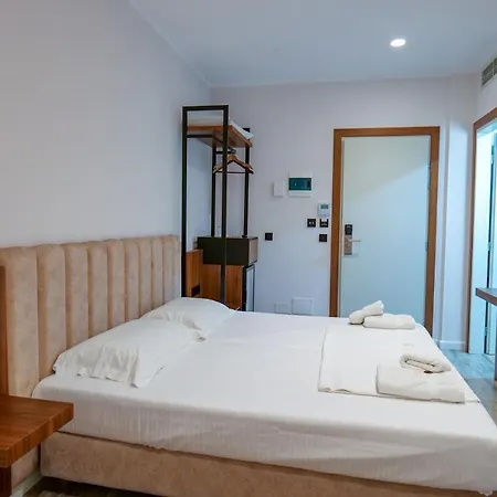 Semajo Hotel