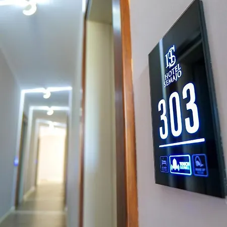 Semajo Ξενοδοχείο Vlorë