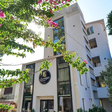 Semajo Hotel 3*